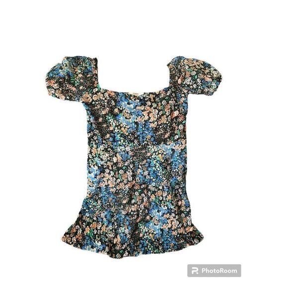 ✨Pull&Bear square neck ditsy floral dress✨ - Picture 3 of 5